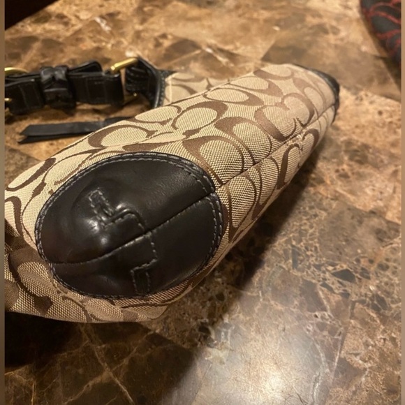 🤎Coach~Bleeker Signature Leather Shoulder Bag Gold Hardware Carriage Logo, EUC - Picture 9 of 11